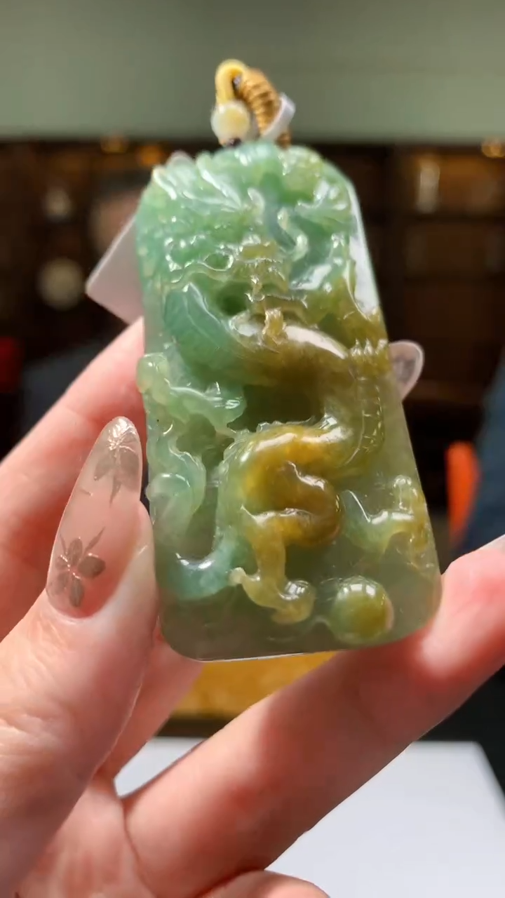 【闪购商品】定制翡翠未镶嵌8035yx-毛货挂件92