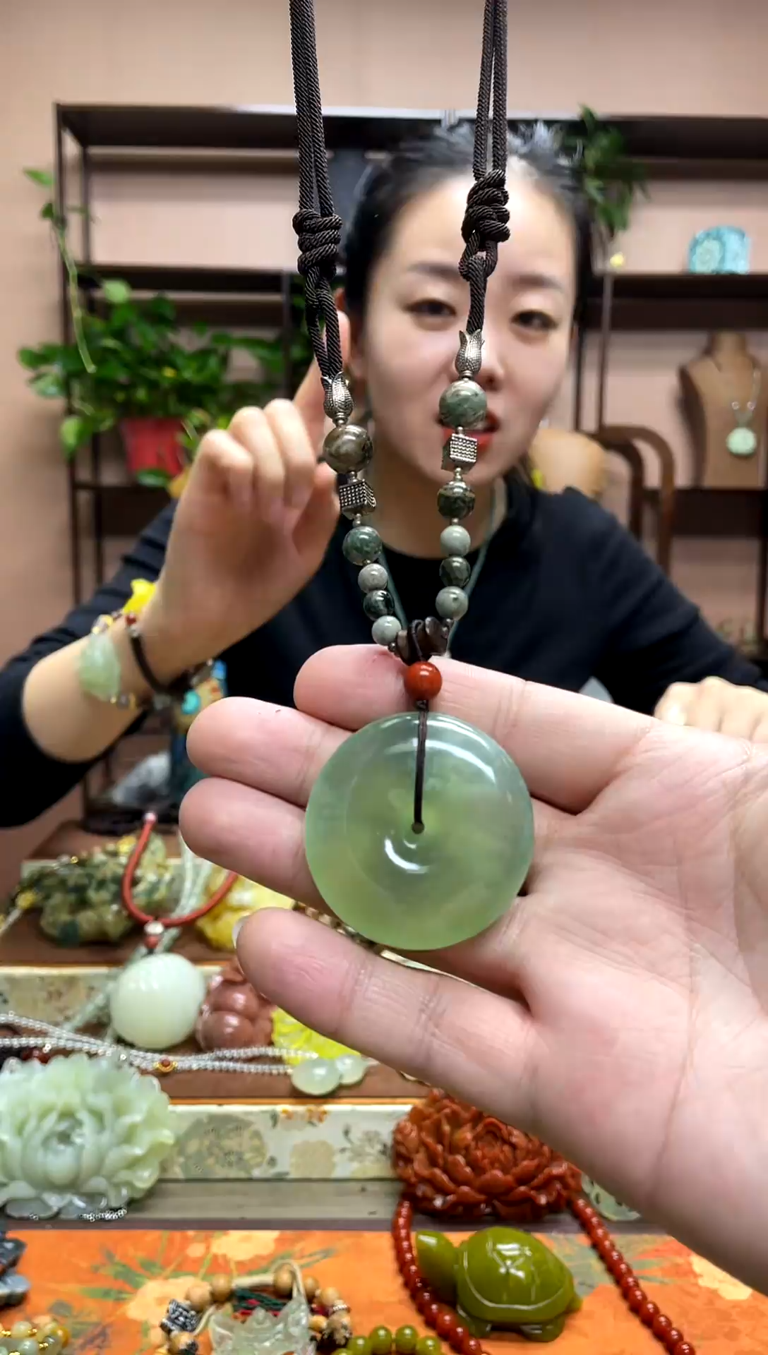 未镶嵌岫玉吊坠·