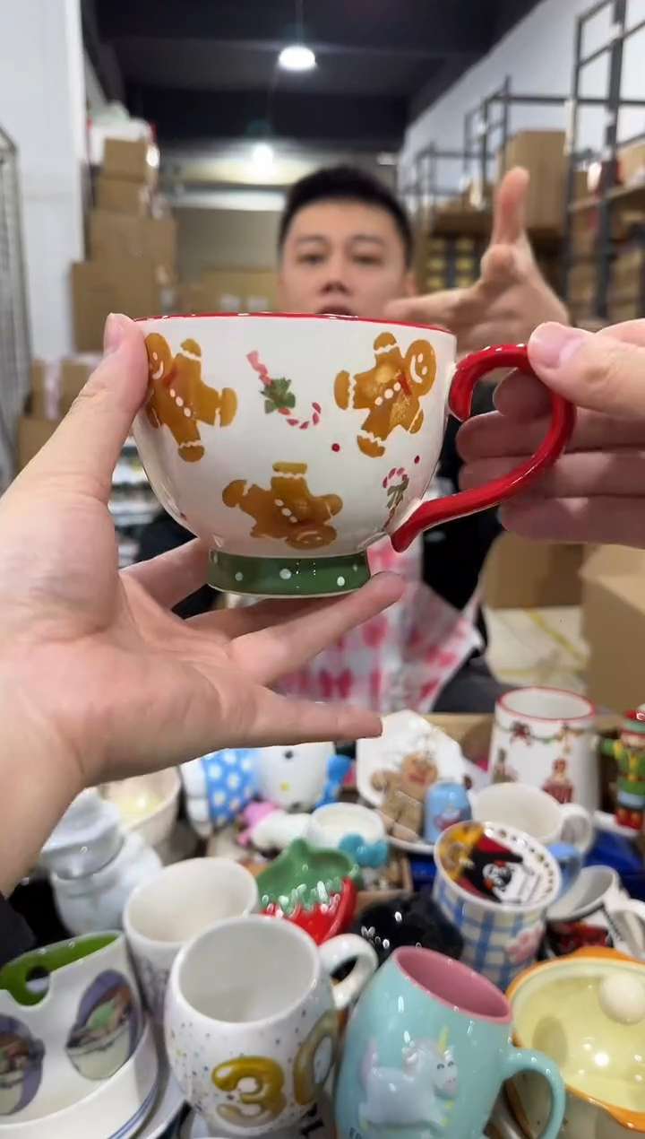 瓷片姜饼人咖啡杯