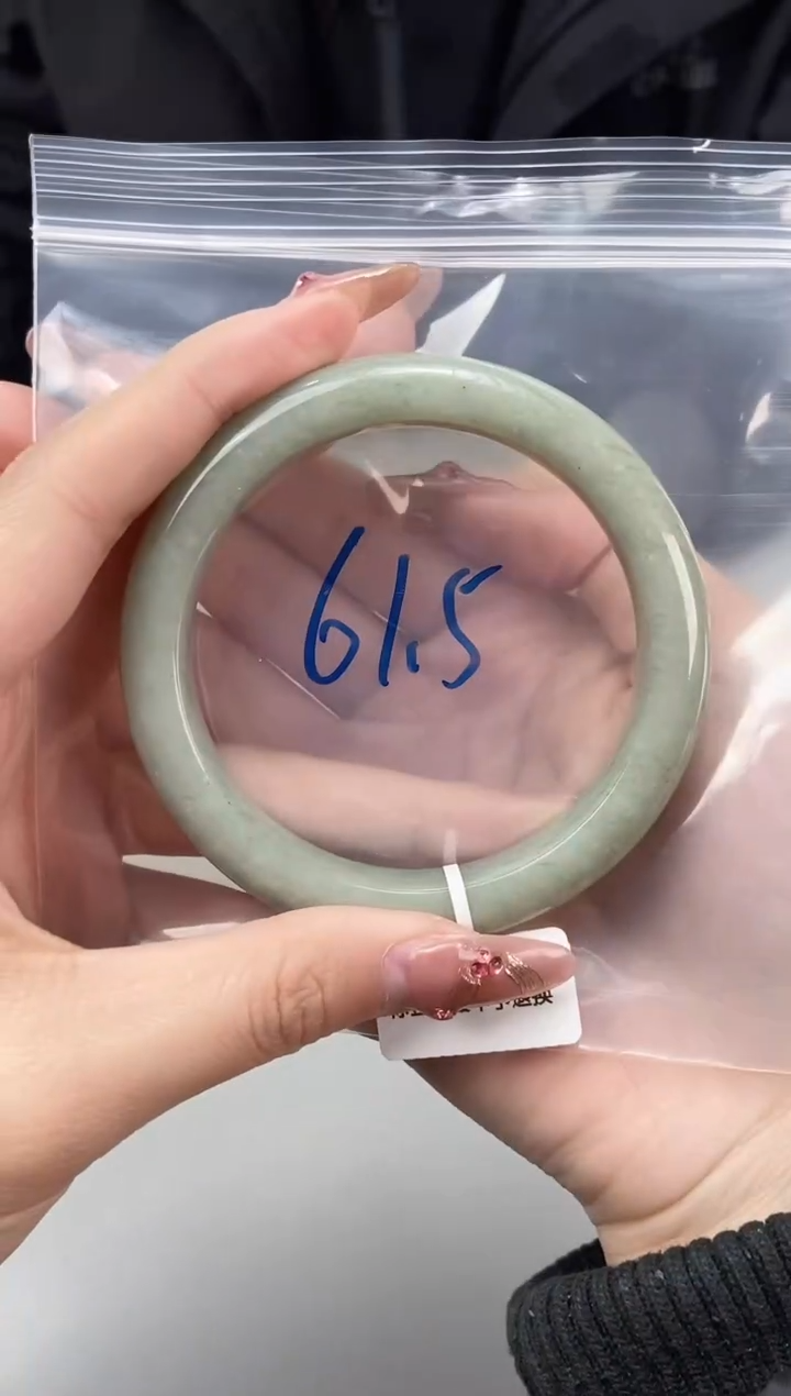 【闪购商品】和田玉手镯未镶嵌和田玉手镯