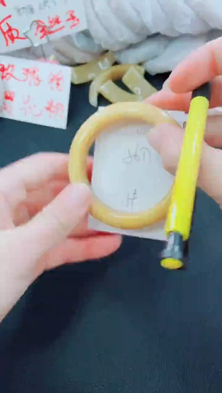 【闪购商品】石英质玉手镯未镶嵌K194-56/57