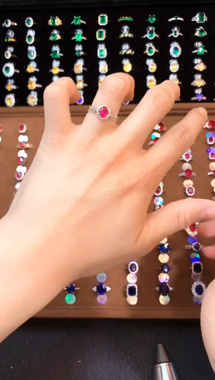 红宝石戒指银S925镶嵌......