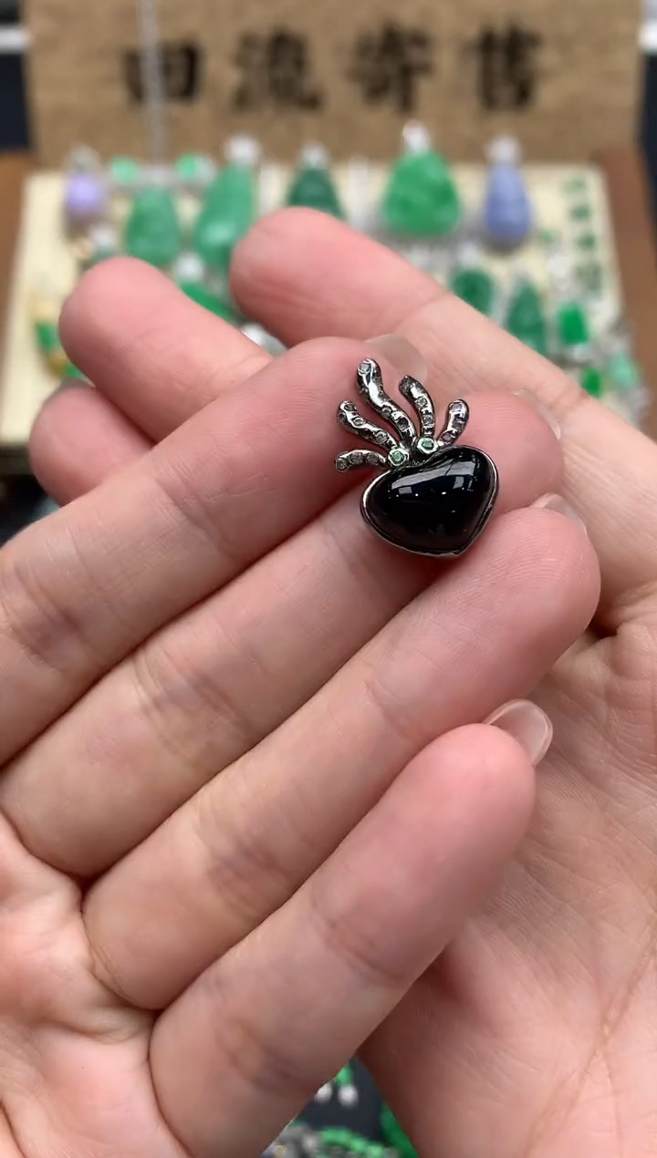 【闪购商品】翡翠颈饰18K金镶嵌285-中国好珍宝