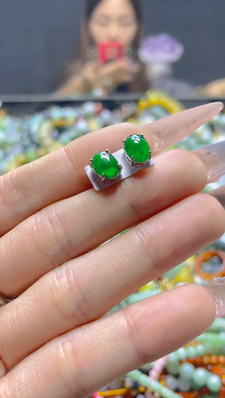 颈饰未镶嵌翡翠/K/翡翠A货，一件也是批发价