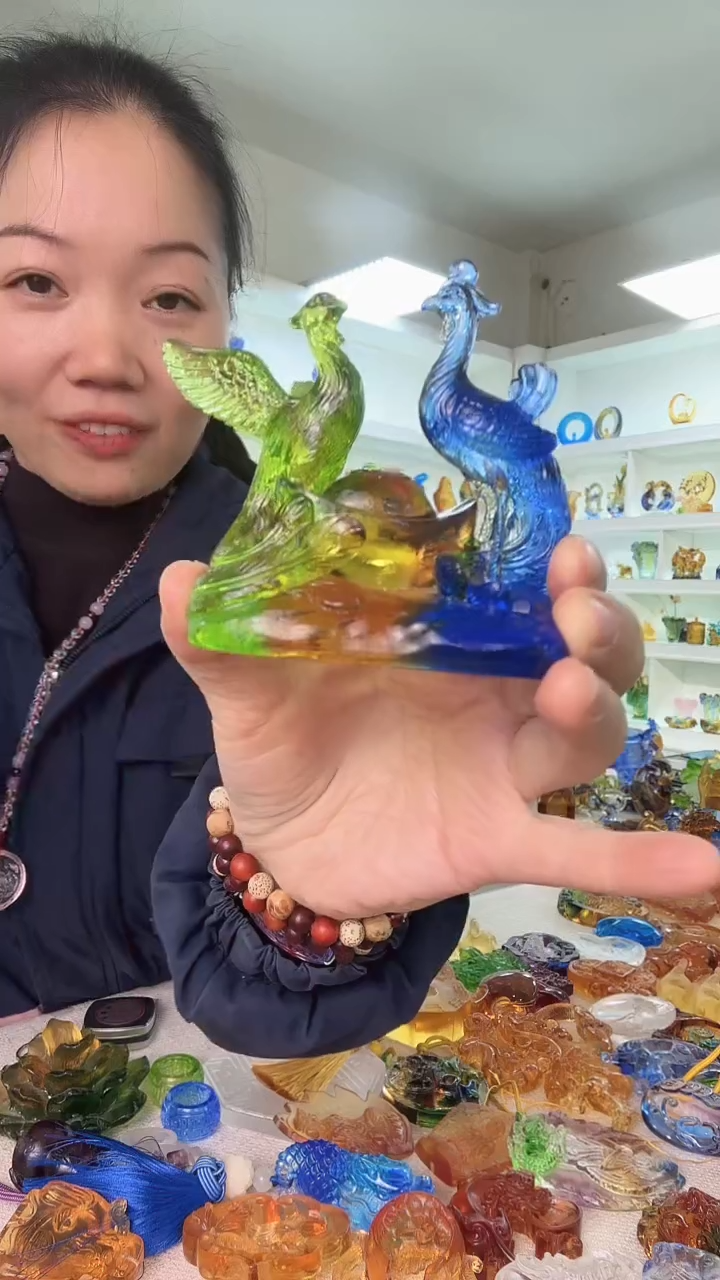 手工艺品琉璃凤凰