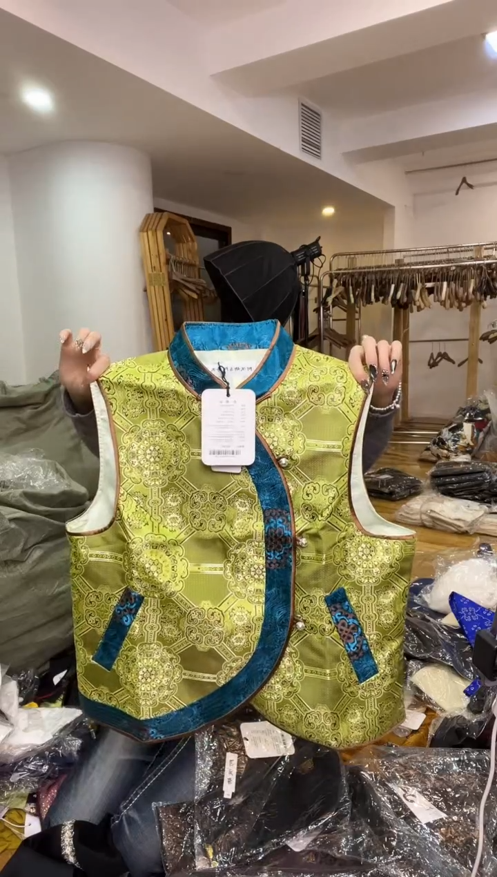 2XL码  130-140斤   马甲