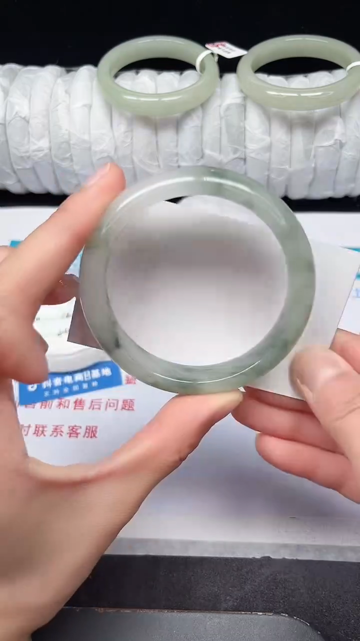 未镶嵌手镯石英质玉56-56/57