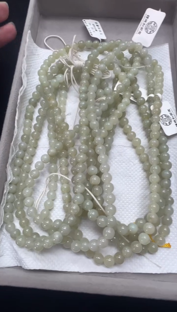 未镶嵌手链和田玉青白玉卡6长串多样性发货