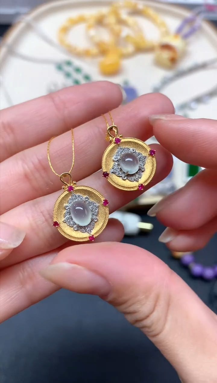 【闪购商品】翡翠吊坠(不含链)18K金镶嵌吊坠多样性发其一A271|2500