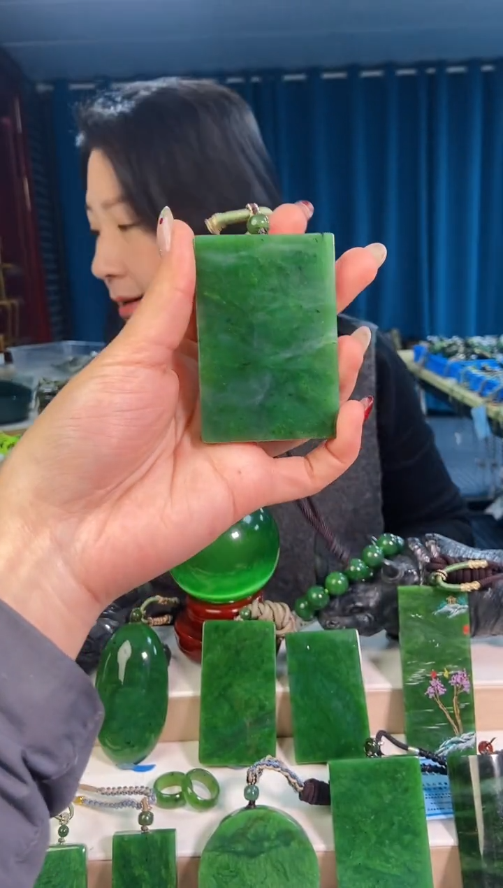 【闪购商品】和田玉挂件未镶嵌1