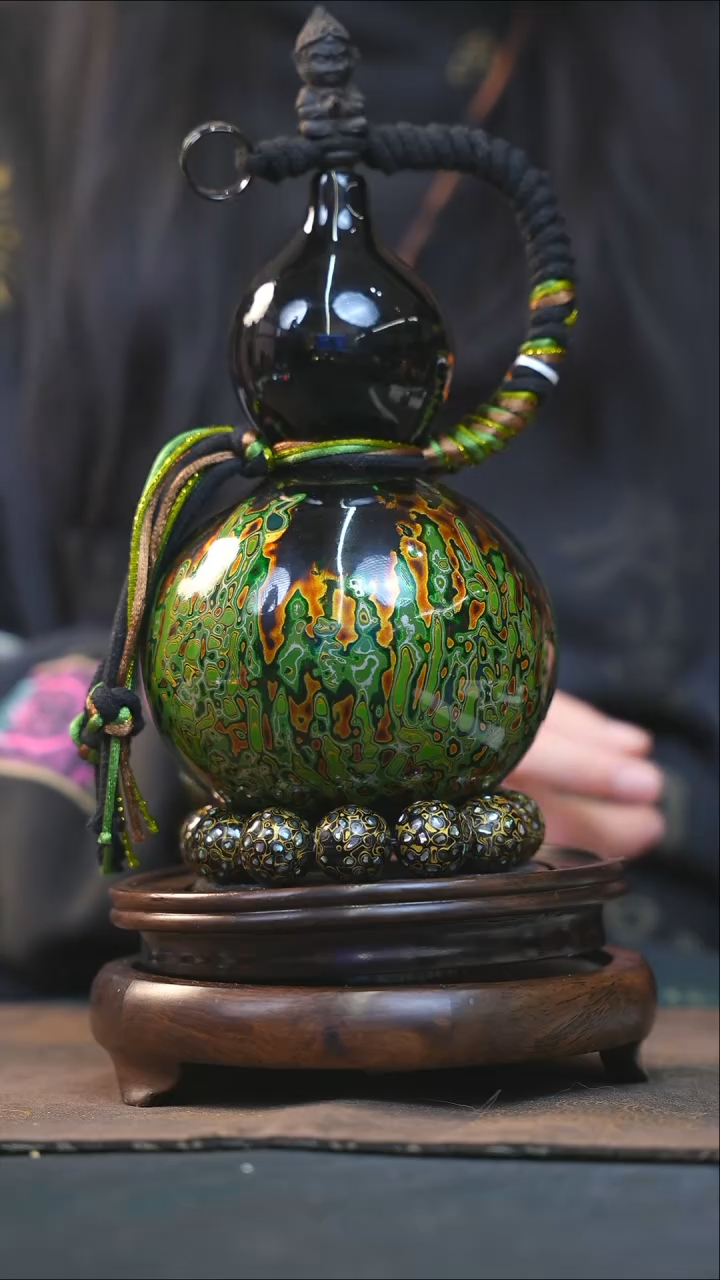 【闪购商品】YN192漆艺酒葫芦不包手串及旋转底座