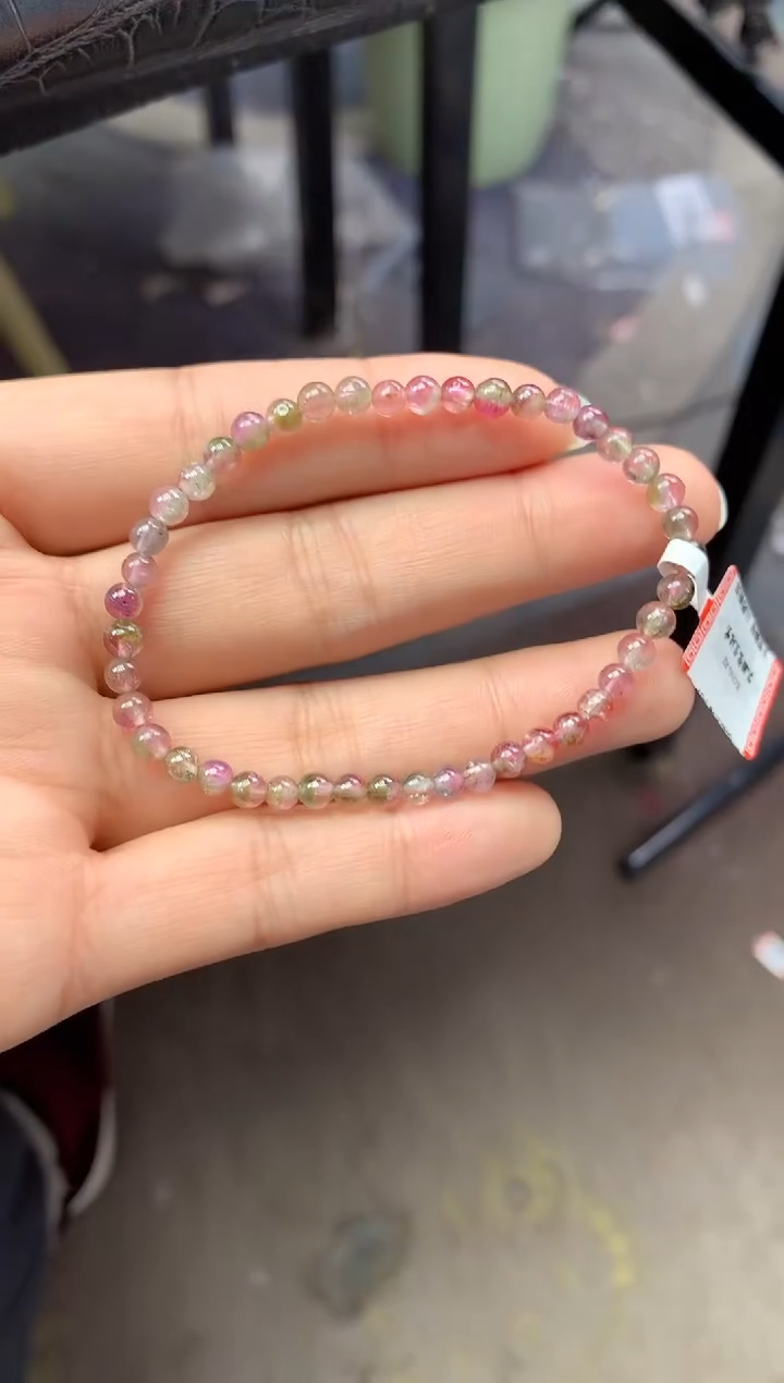 未镶嵌手串碧玺 多样性发一条