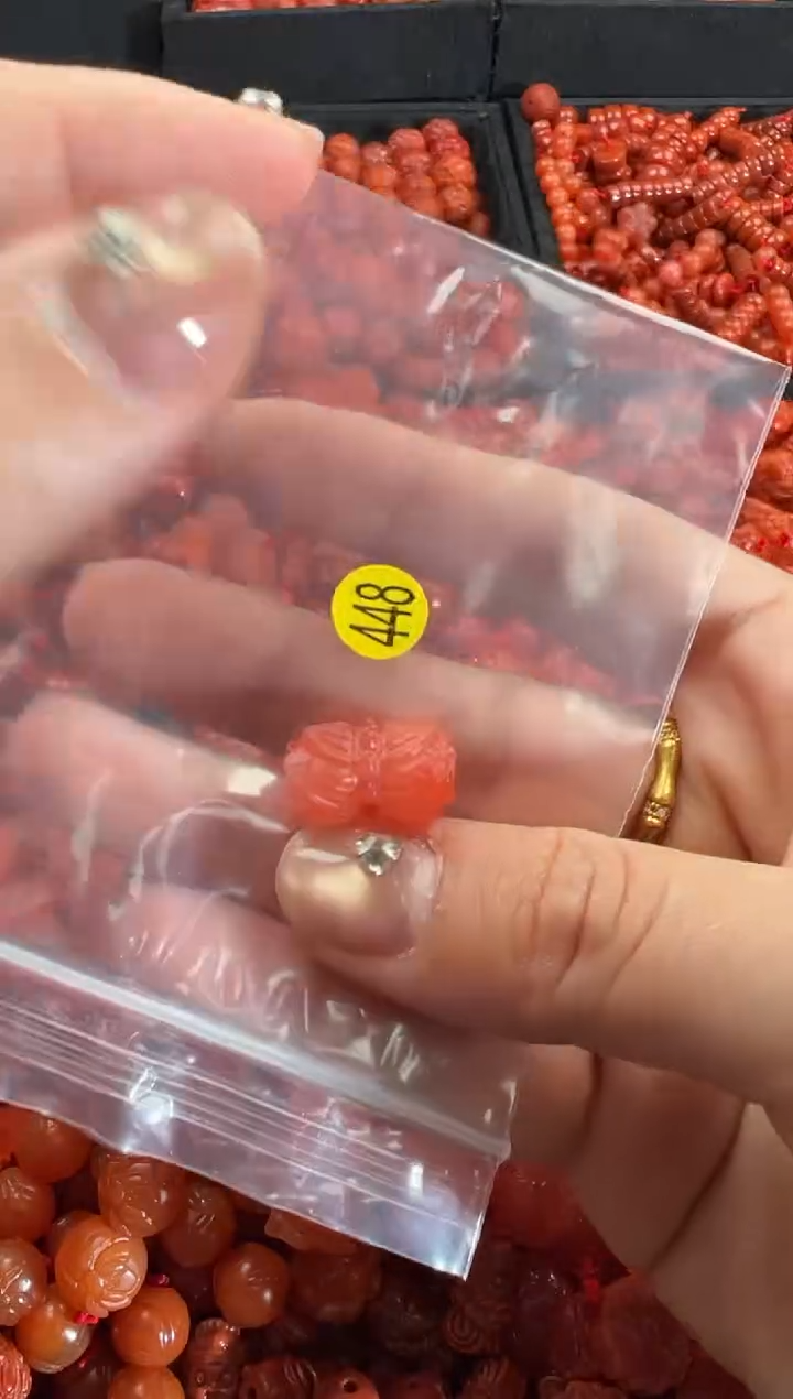 【闪购商品】南红玛瑙未镶嵌颈饰11