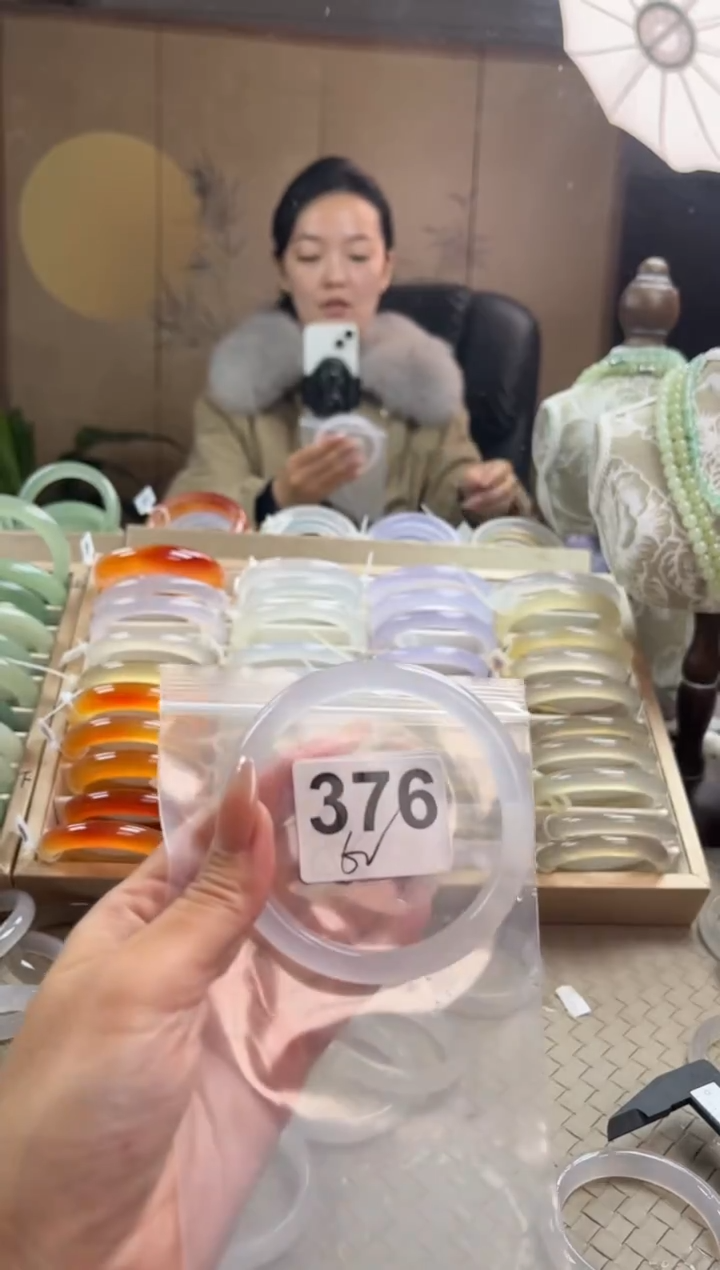 手镯玛瑙/玉髓未镶嵌376