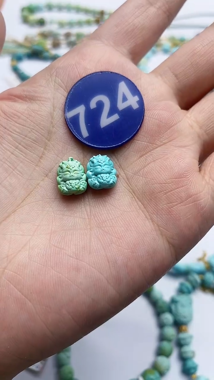 【闪购商品】绿松石雕刻件未镶嵌724