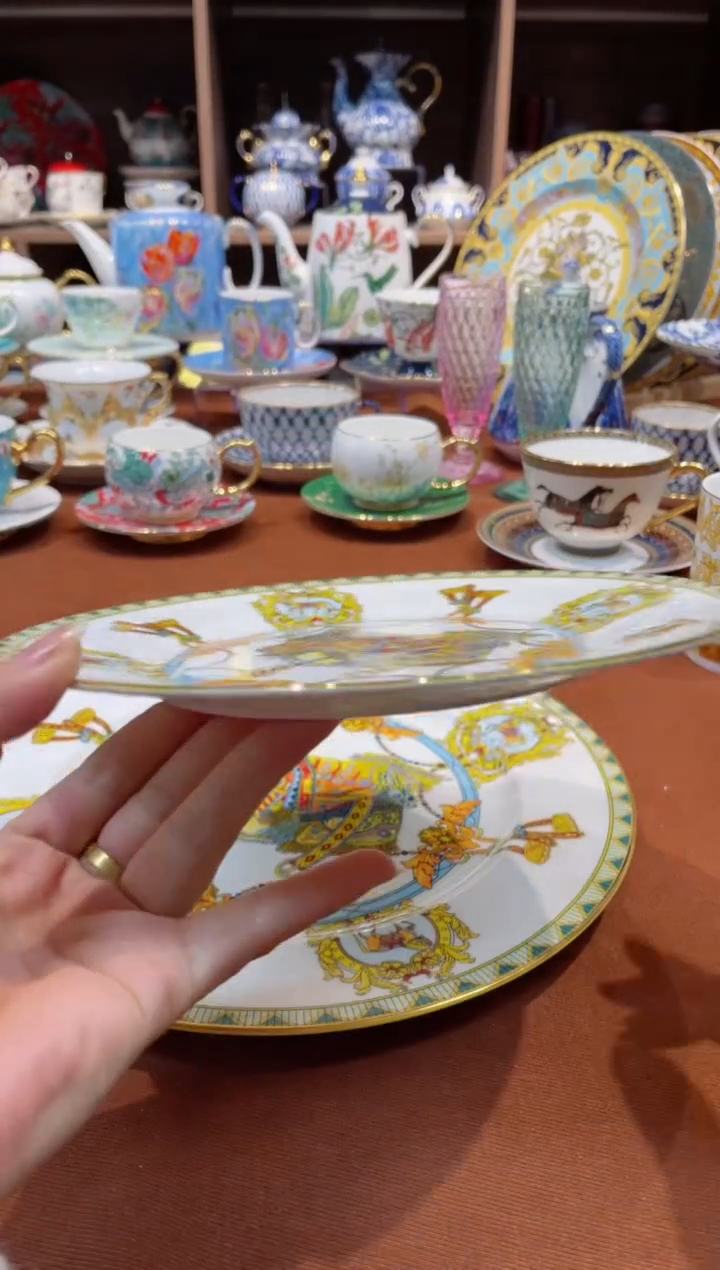 【闪购商品】瓷片马鞍大小盘······