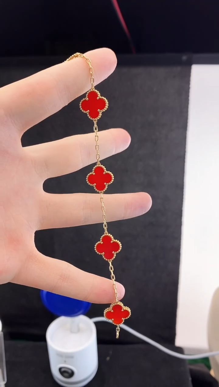 【闪购商品】玛瑙/玉髓手链18K金镶嵌.