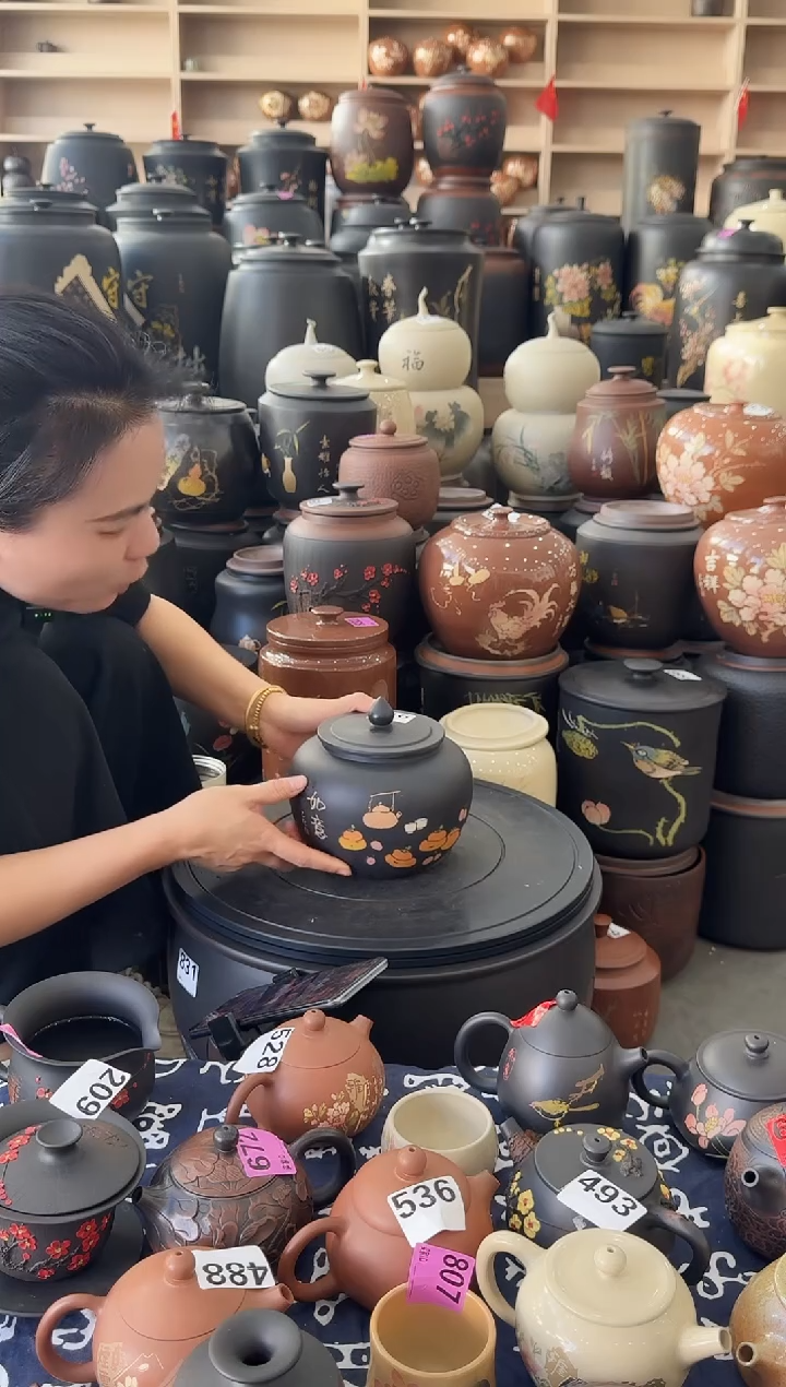 罐瑕疵茶叶罐  小苹果彩填   516