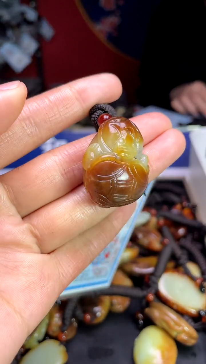 【闪购商品】和田玉颈饰未镶嵌1