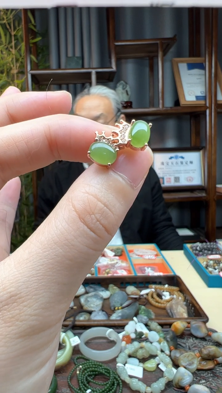 【闪购商品】和田玉颈饰银S925镶嵌耳饰 多样性发货拍一发一