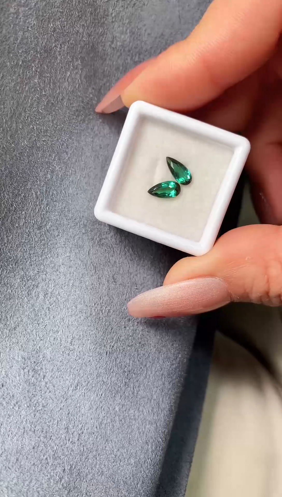 【闪购商品】碧玺耳饰未镶嵌1.1克拉