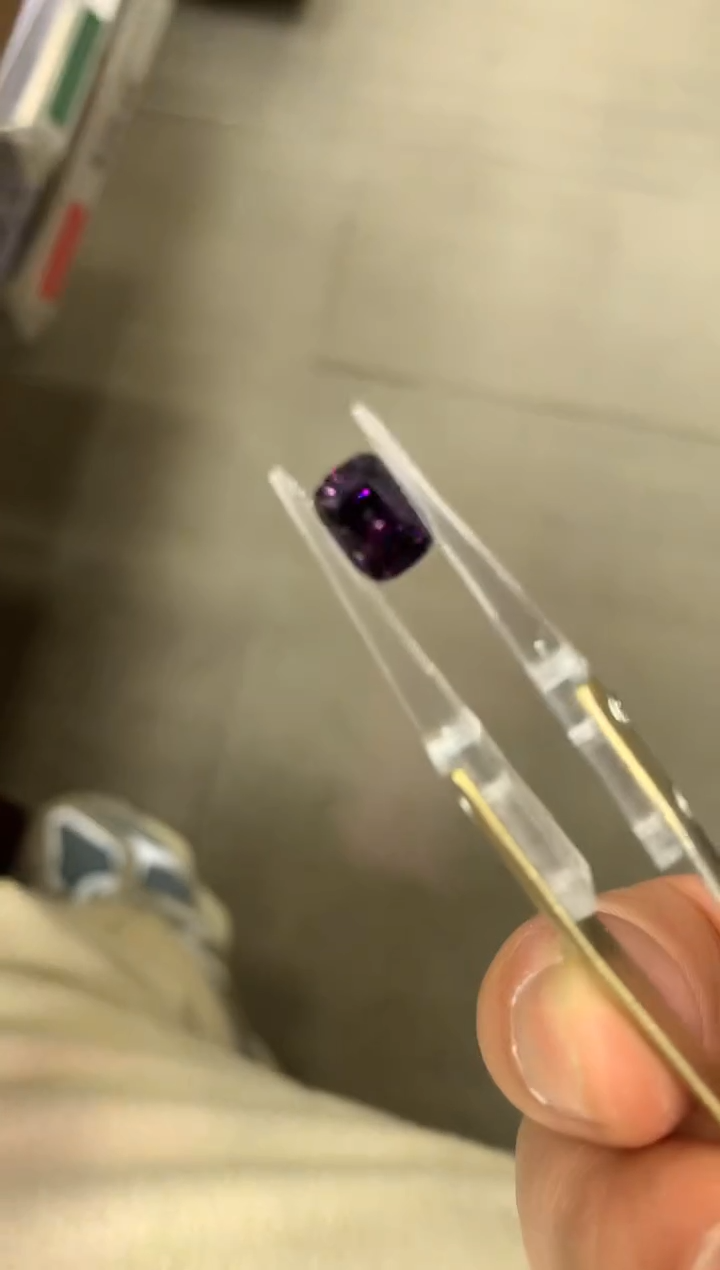 【闪购商品】尖晶石裸石未镶嵌一粒2ct