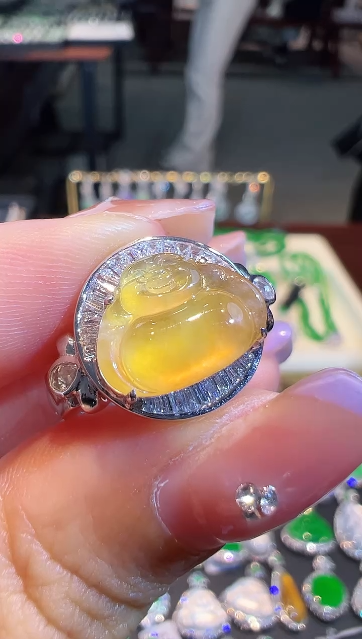 【闪购商品】翡翠戒指18K金镶嵌翡翠