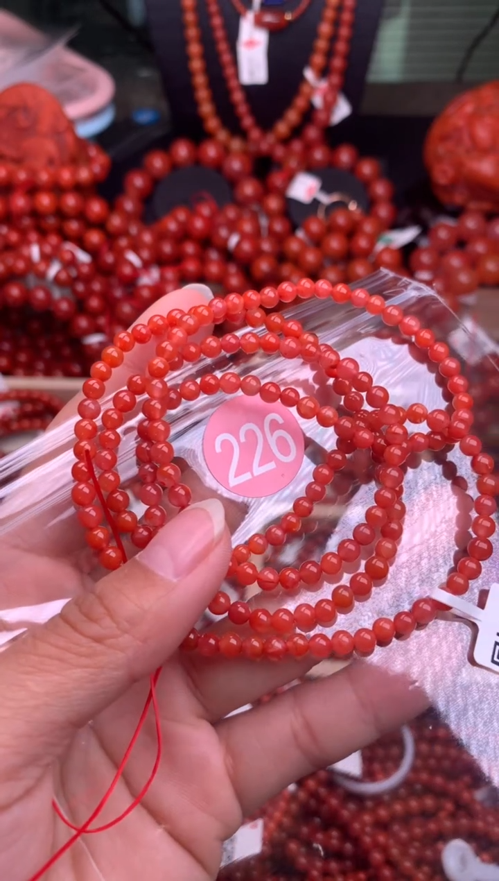 【闪购商品】南红玛瑙珠宝奇石未镶嵌226-5