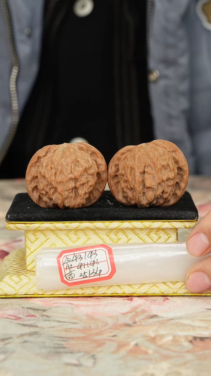 【闪购商品】文玩核桃把件磨盘