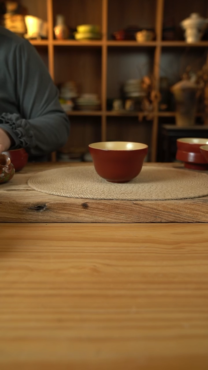 复古红系列的葫芦米饭碗1个