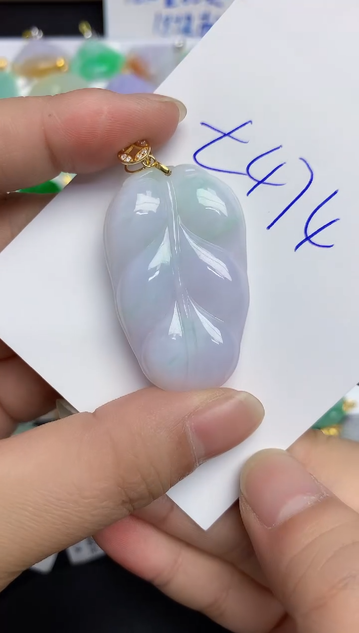 翡翠未镶嵌颈饰11111111