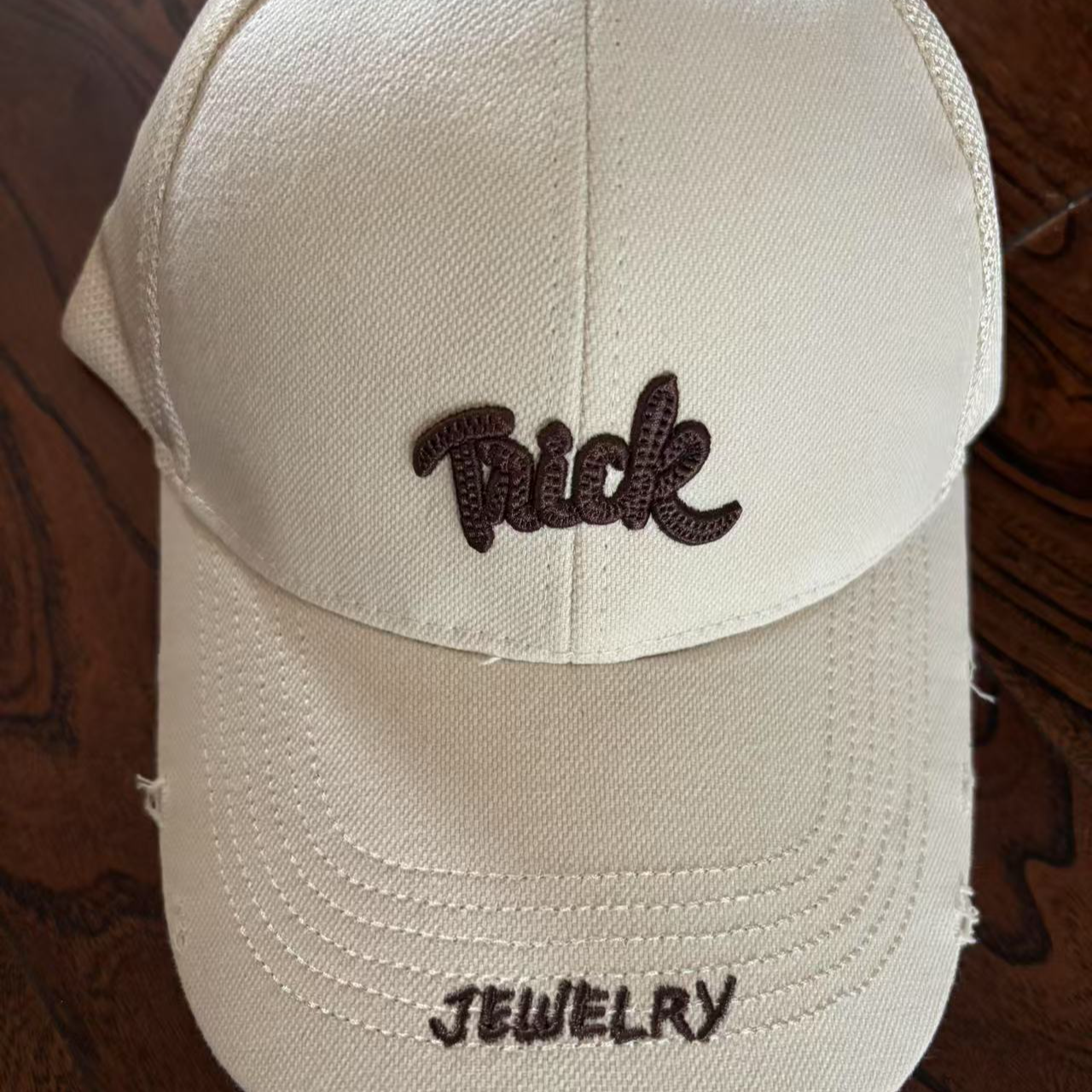 福利款棒球帽  按照主播的编号，叫名字拍，否则发不了