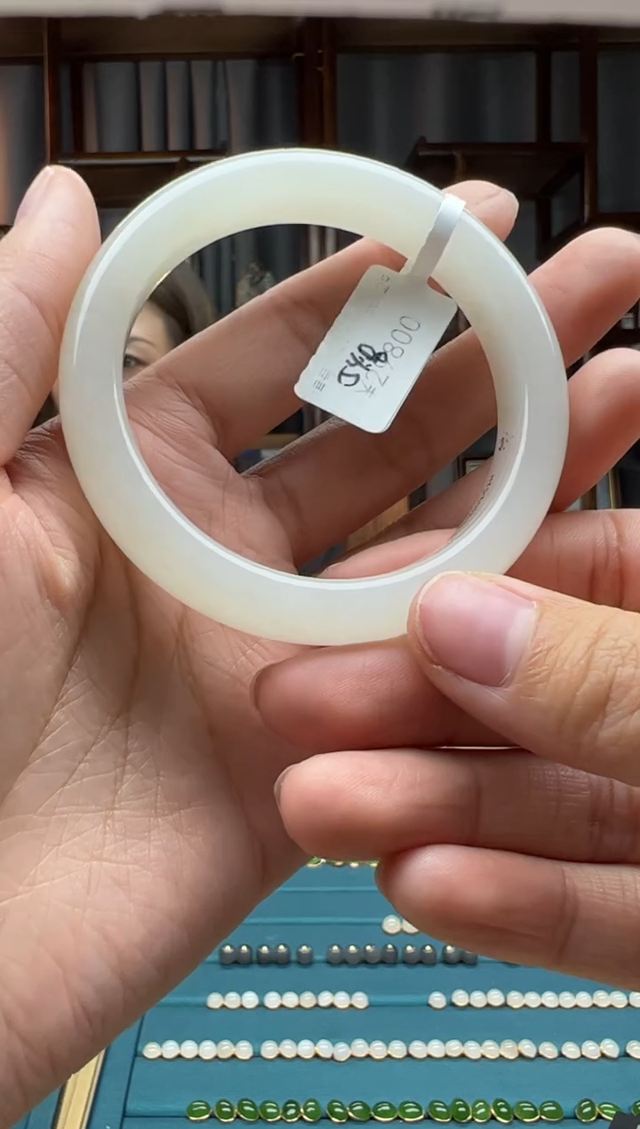 【闪购商品】和田玉颈饰未镶嵌手镯   54.8