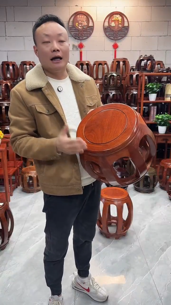 花梨木类坐具花梨色小号鼓凳一对（两条）