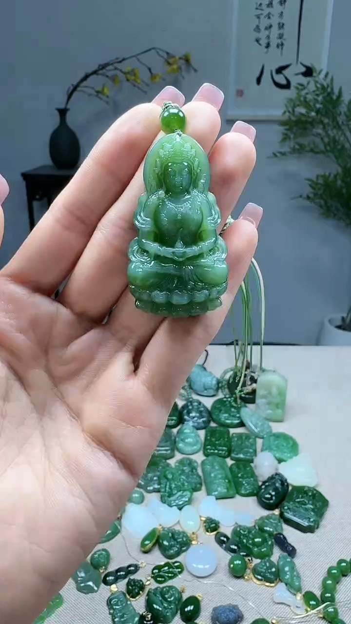 未镶嵌和田玉挂件1