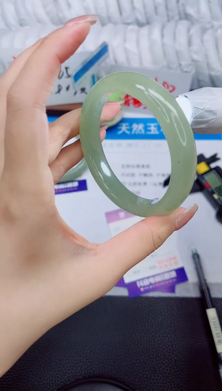 石英质玉手镯未镶嵌306-59.8