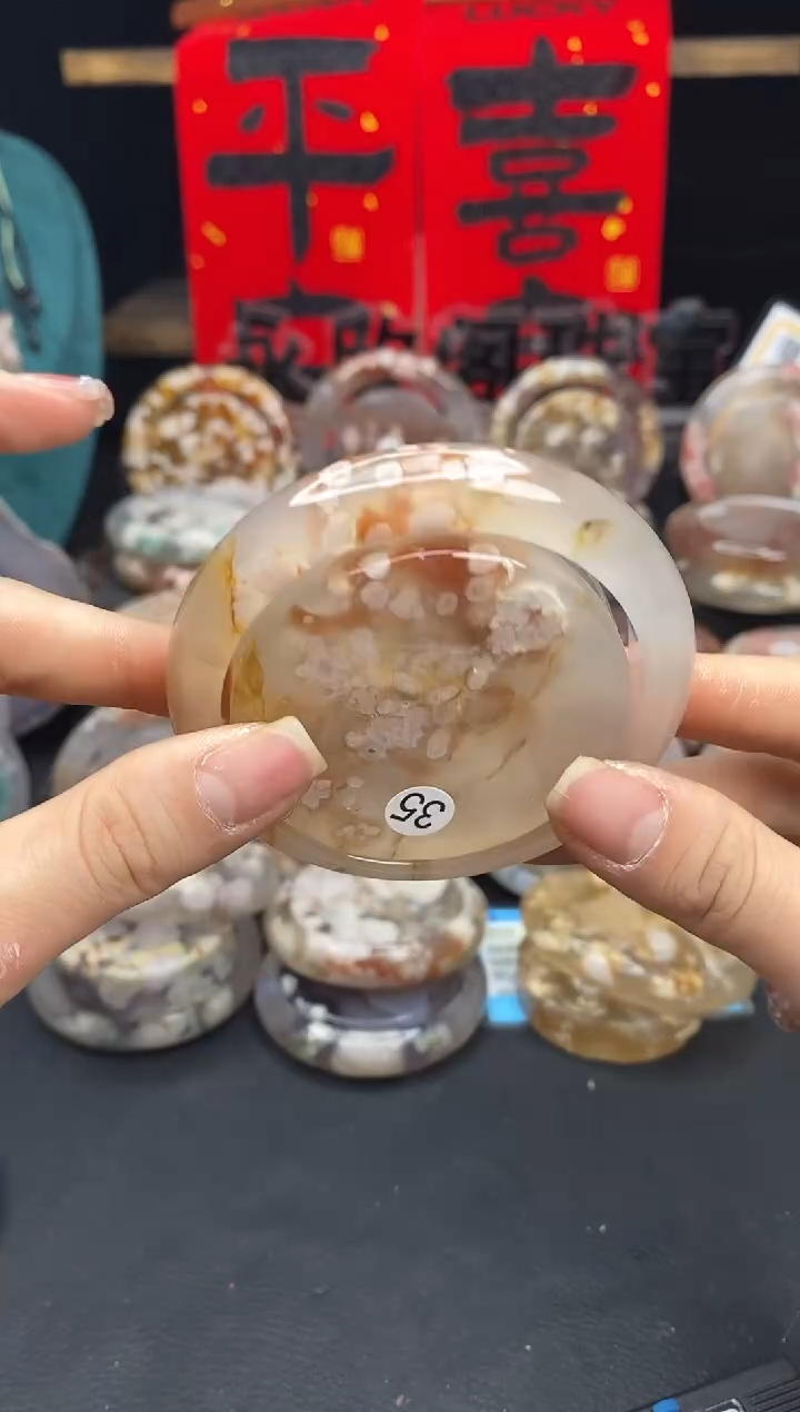 【闪购商品】石英质玉手镯（圆镯）未镶嵌57