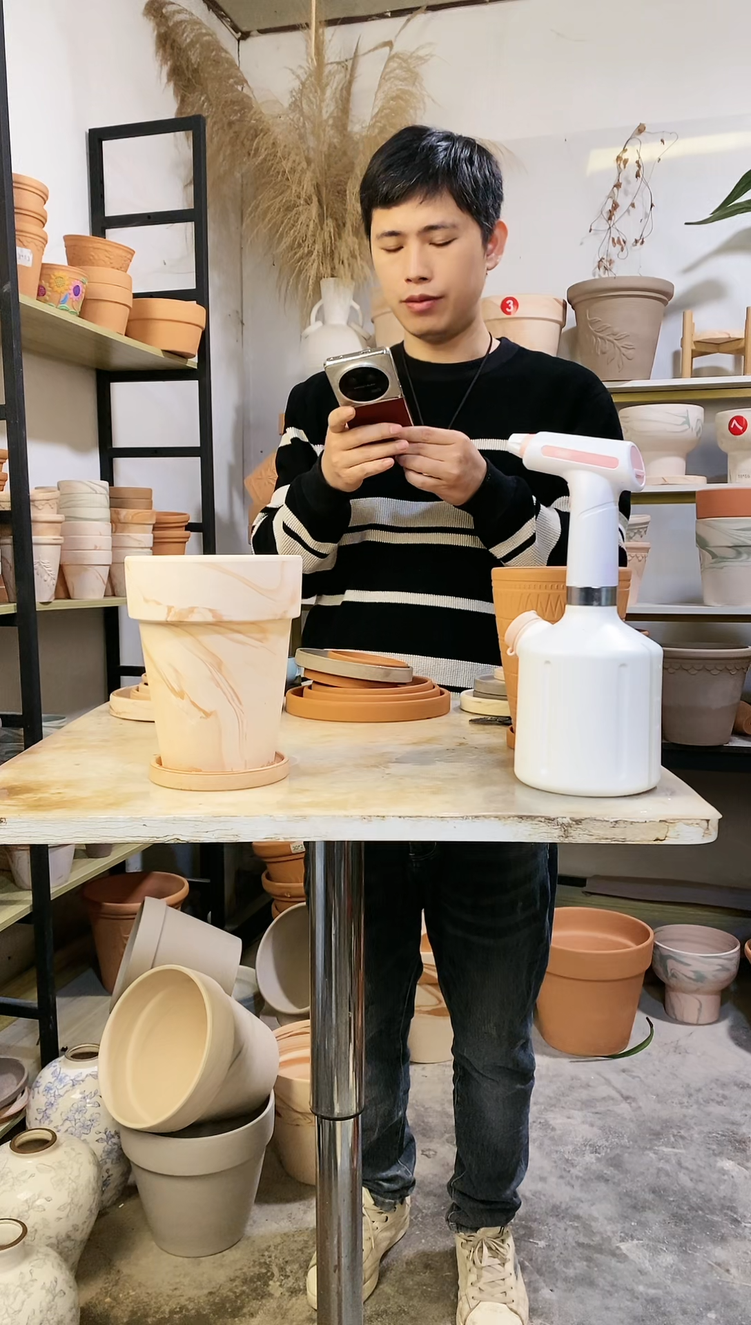 【闪购商品】陶15*18玛奇朵反比例 1盆1托