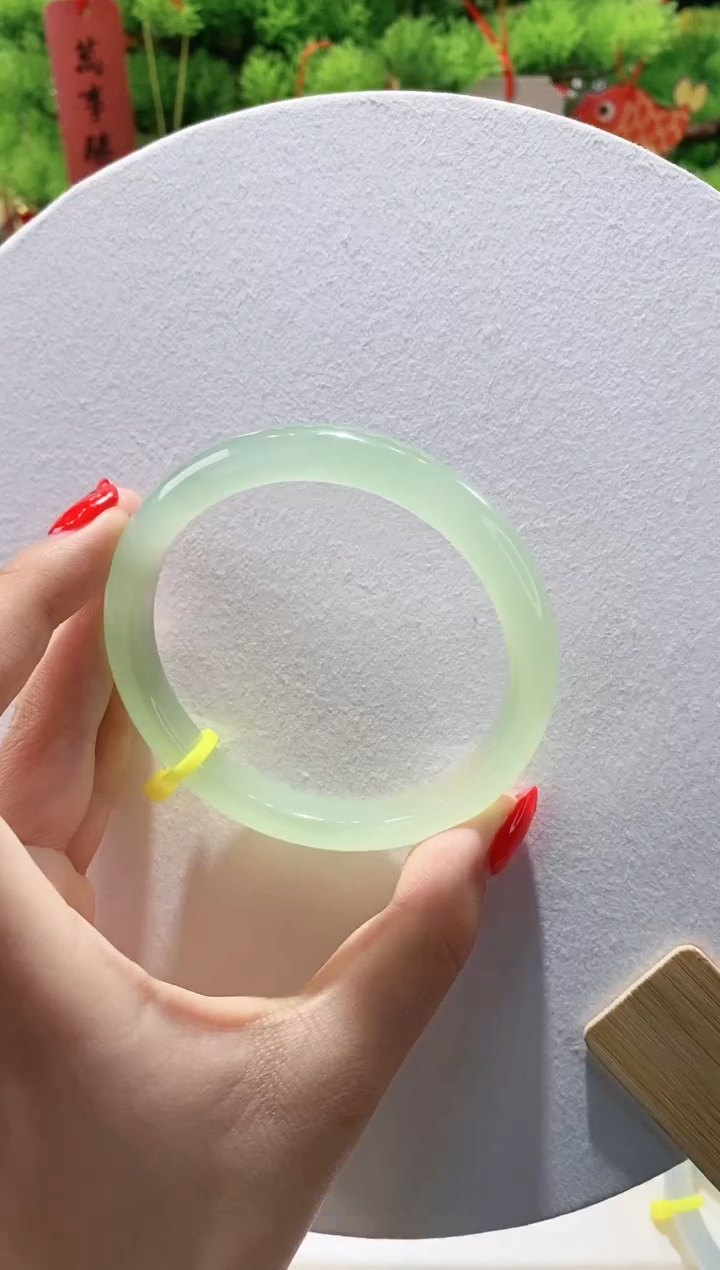 【闪购商品】玛瑙/玉髓手镯未镶嵌147-61