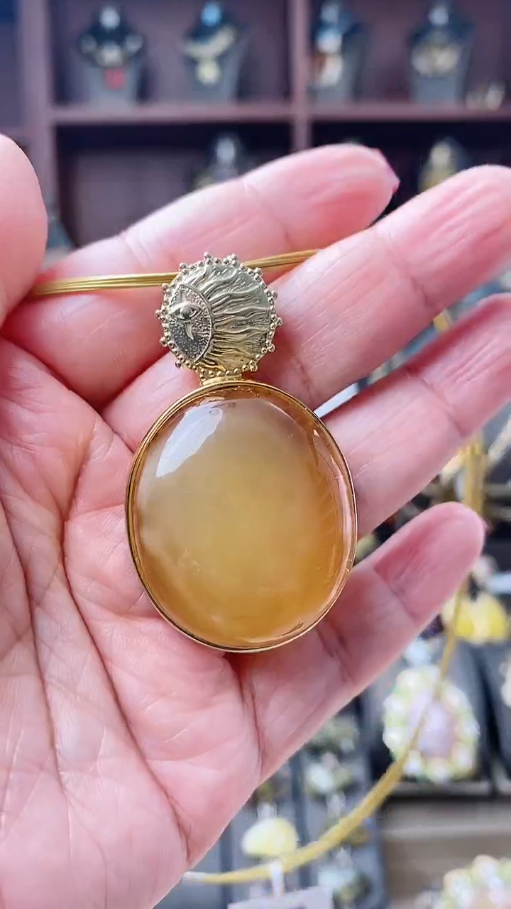 【闪购商品】琥珀颈饰银S925镶嵌吊坠