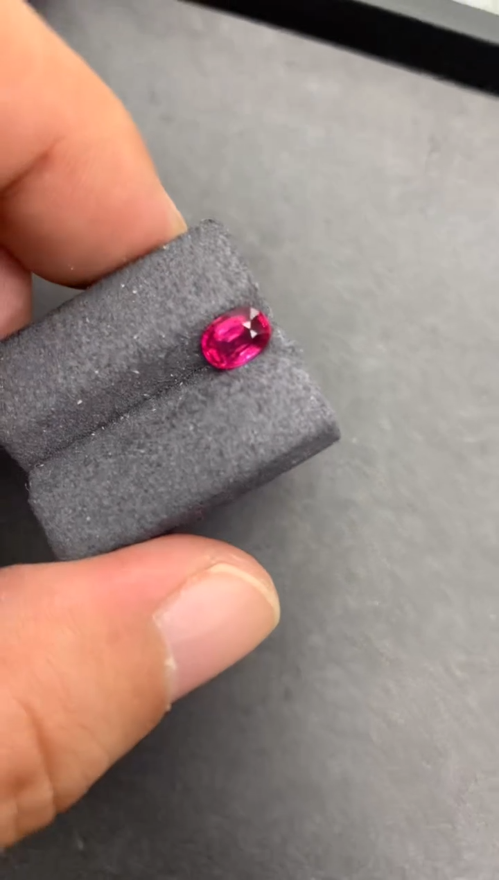 【闪购商品】尖晶石裸石未镶嵌1.5克拉