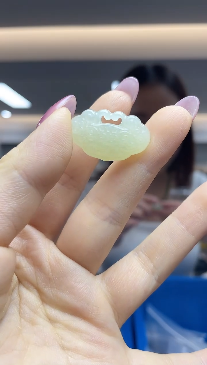 和田玉未镶嵌颈饰（多样性发一件）