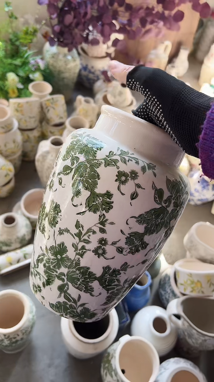 【闪购商品】陶瓷花盆高26cm内口9cm