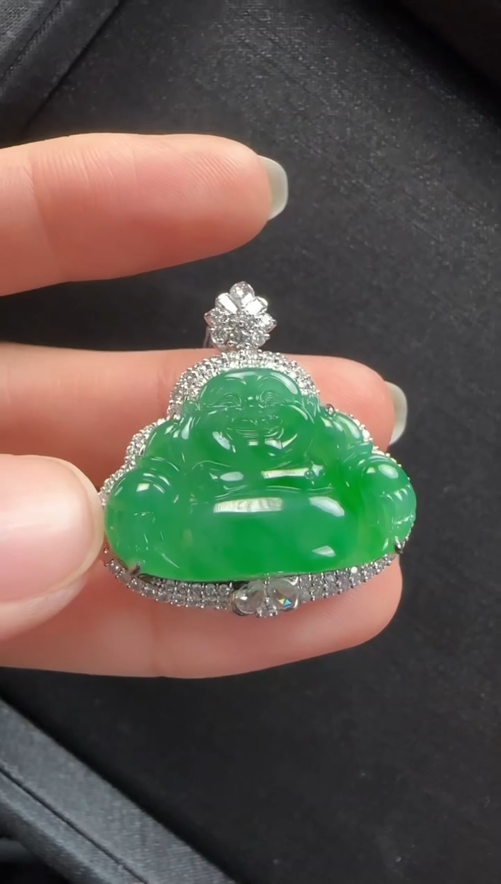 【闪购商品】翡翠颈饰18K金镶嵌415玉佛一个