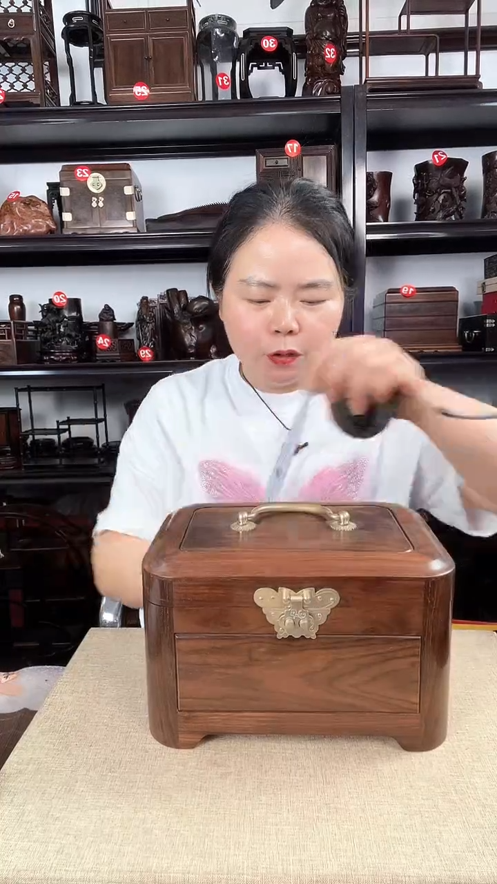 木23瑕疵老李红木工艺品