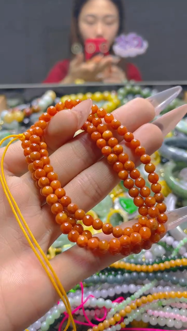 颈饰未镶嵌翡翠4MM