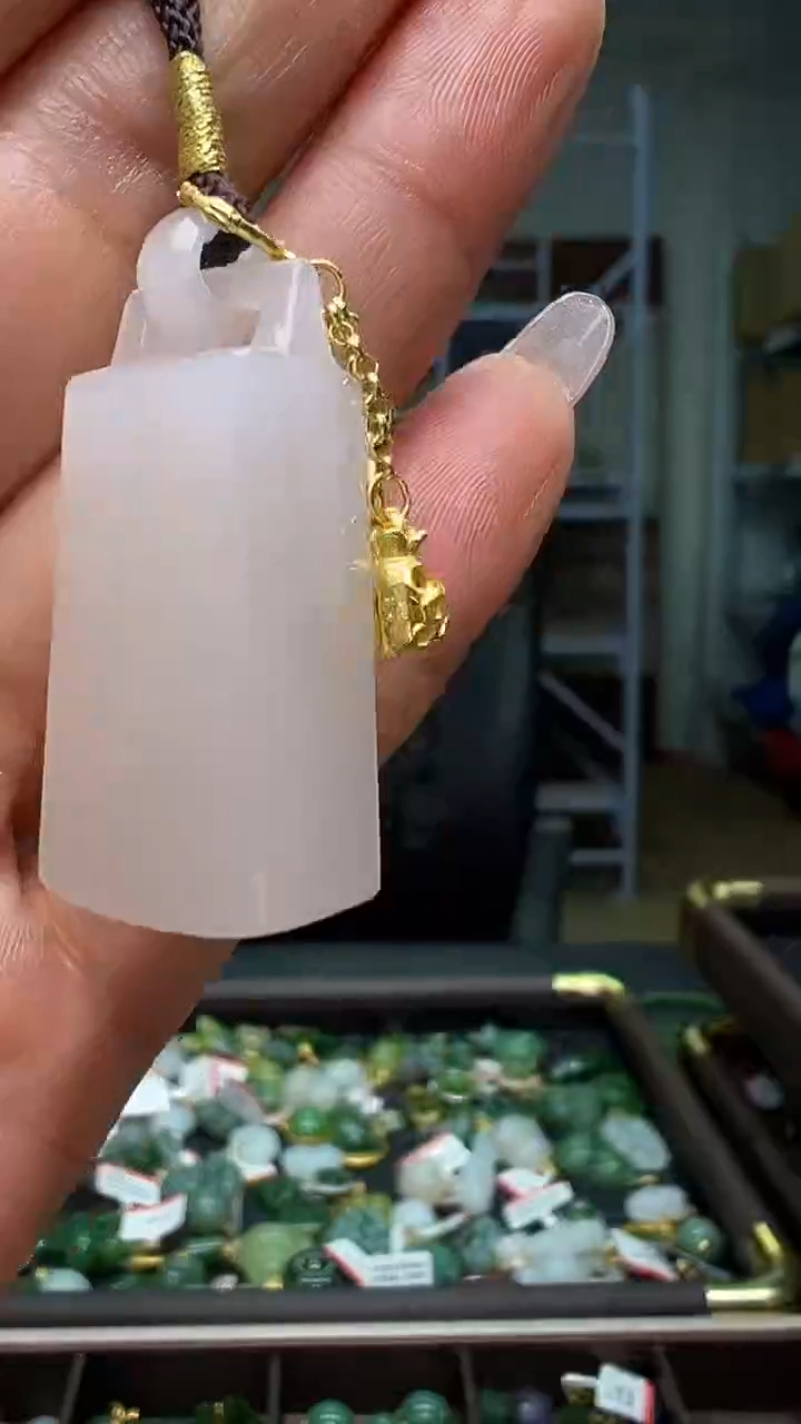 颈饰未镶嵌和田玉（多样性发货.发其一)12.30.53