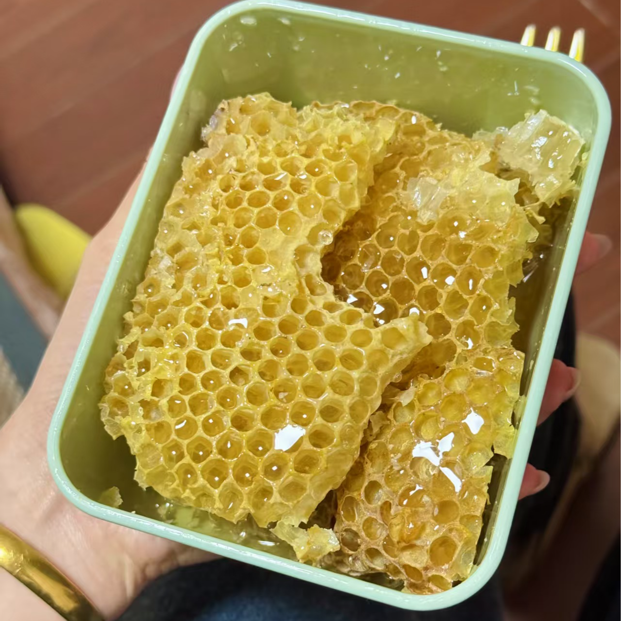 咱们自家原生态养蜂用全干巢胚蜂巢脾播播间用