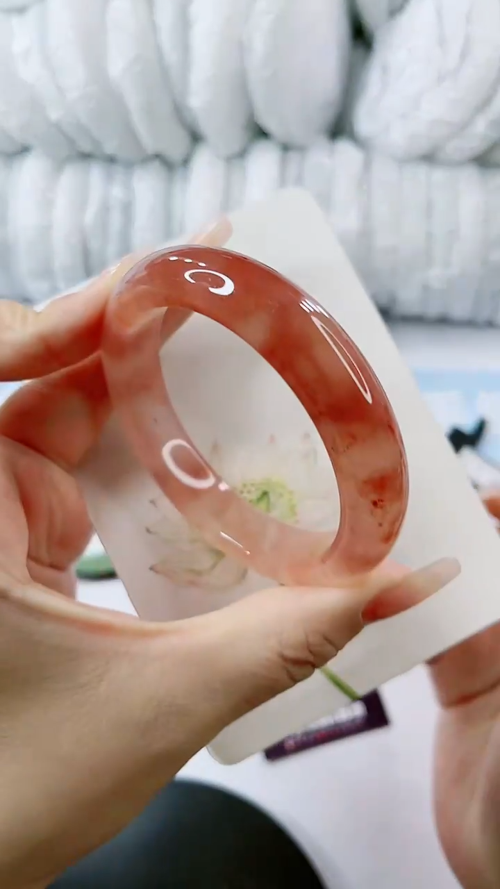 【闪购商品】石英质玉手镯未镶嵌0196220609-多样性发货