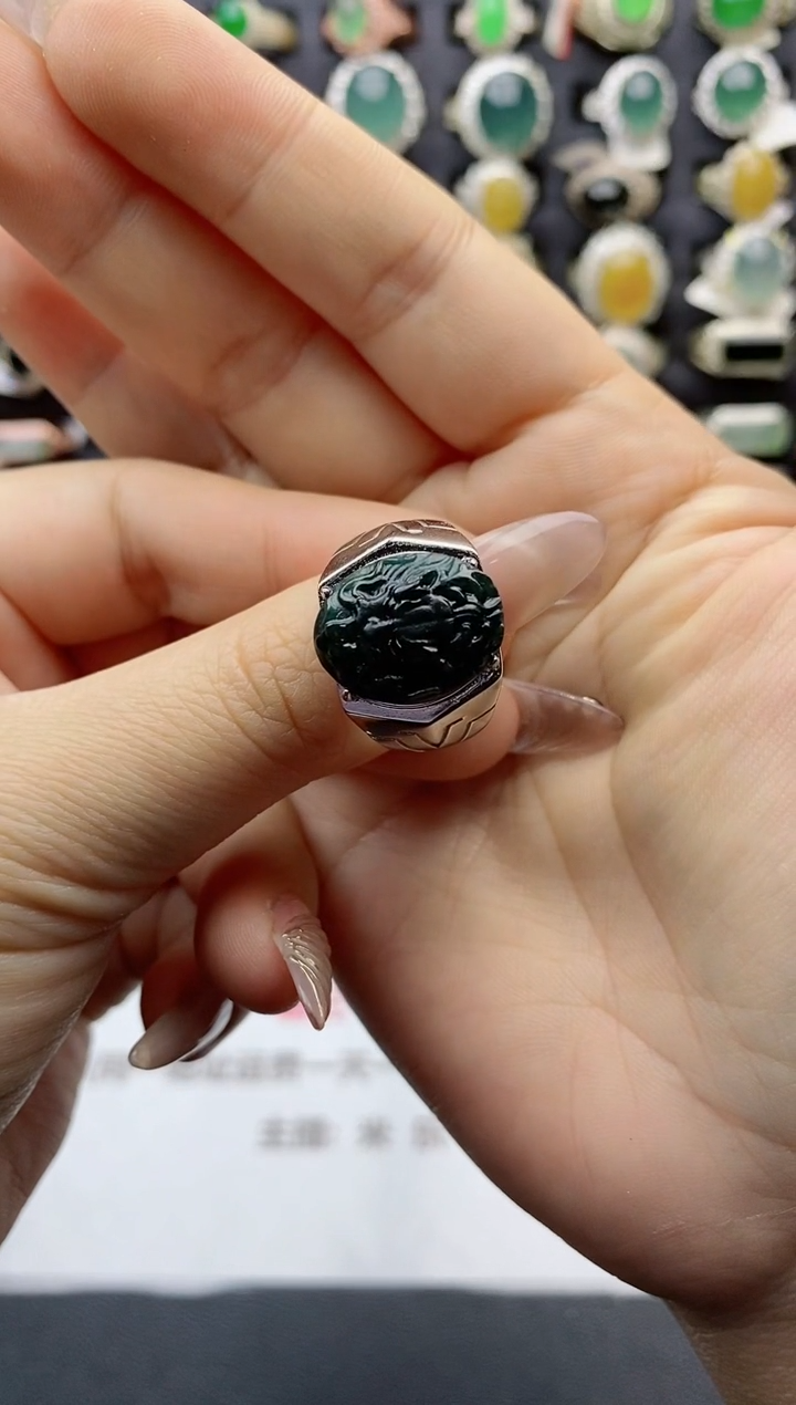 【闪购商品】翡翠戒指银S925镶嵌天然翡翠男戒